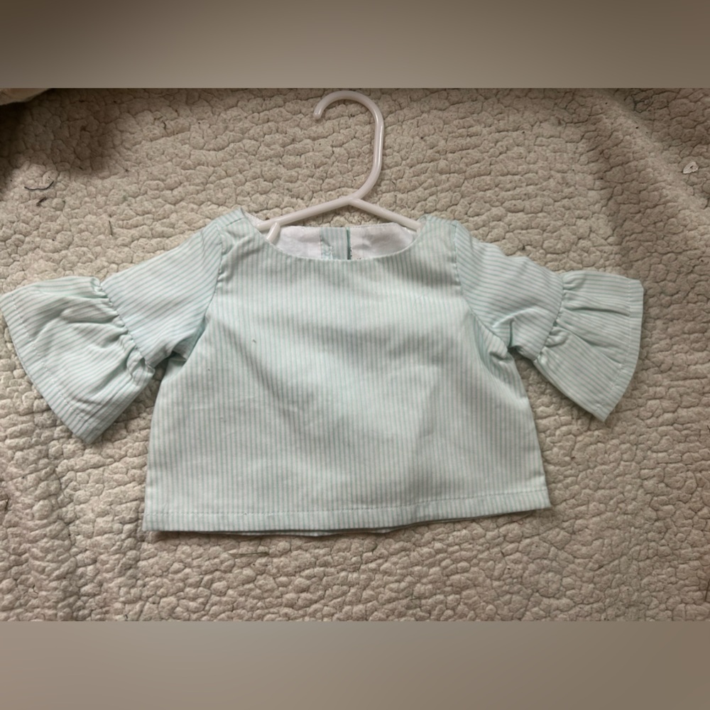 Janie and Jack top both pearl buttons down the back